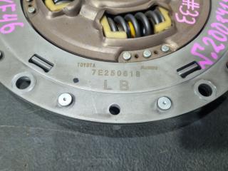 Диск сцепления LEXUS LS600H UVF46 2UR-FSE 31290-50010 2 ракурс Диск сцепления LEXUS LS600H UVF46 2UR-FSE 31290-50010 2 ракурс