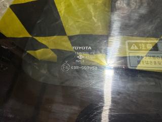 Стекло собачника правое заднее TOYOTA SIENTA NCP85 1NZ-FE 62711-52270 4 ракурс Стекло собачника правое заднее TOYOTA SIENTA NCP85 1NZ-FE 62711-52270 4 ракурс