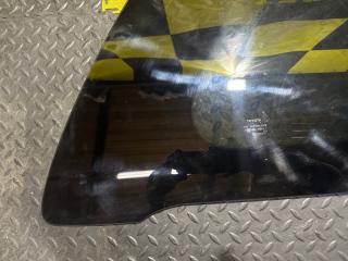 Стекло собачника правое заднее TOYOTA VELLFIRE ANH25 62710-58180 4 ракурс