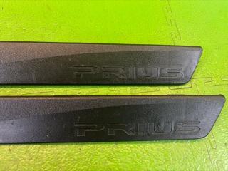 Накладка на порог TOYOTA PRIUS ZVW30 2ZR-FXE 67916-47020, 67911-47030, 67915-47030, 67911-47030 4 ракурс