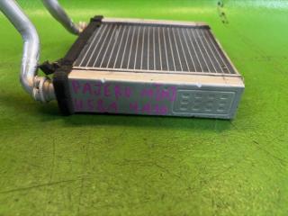 Радиатор печки MITSUBISHI PAJERO MINI H58A 4A30 MR568047 27115-6A00B 3 ракурс