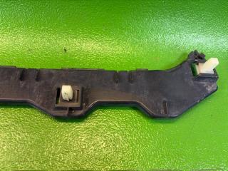 Крепление бампера правое заднее TOYOTA MARK II BLIT JZX115 1JZ-GE 5215722090 3 ракурс