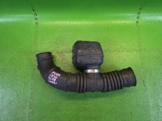 Патрубок воздушного фильтра TOYOTA LITE ACE NOAH CR50 3C-TE 17881-64331, 17893-75020 1 ракурс
