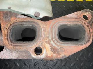 Катализатор NISSAN SERENA TNC24 QR20-DE 14002-CX070 4 ракурс