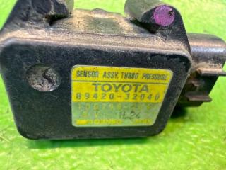 Map-сенсор TOYOTA VISTA CV30 2C-T 89420-32040, 100798-2041 2 ракурс