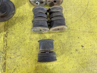 Подушка кузова TOYOTA LAND CRUISER HDJ81 1HD-T 52201-60021,52203-60042,52204-60042,52204-60061,52205-60010,52206-60010,52209-60050,52241-60020,52242-60010 2 ракурс