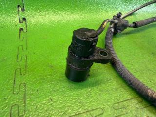 Датчик abs правый задний TOYOTA LAND CRUISER CYGNUS UZJ100 2UZ-FE 89545-60030 4 ракурс