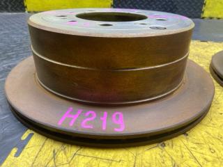 Тормозной диск задний TOYOTA LAND CRUISER CYGNUS UZJ100 2UZ-FE 42431-60220 4 ракурс Тормозной диск задний TOYOTA LAND CRUISER CYGNUS UZJ100 2UZ-FE 42431-60220 4 ракурс