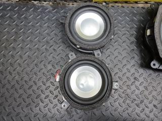 Сабвуфер LEXUS LS460 USF40 1UR-FSE 2 ракурс