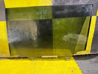 Стекло двери левое заднее TOYOTA ESQUIRE ZWR80 2ZR-FXE 68104-28310 1 ракурс