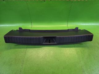 Накладка замка багажника задняя MAZDA MAZDA 3 BP5P P5-VPS BCKD-6889X, BCKD-68894 1 ракурс