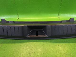 Накладка замка багажника задняя MAZDA MAZDA 3 BP5P P5-VPS BCKD-6889X, BCKD-68894 3 ракурс