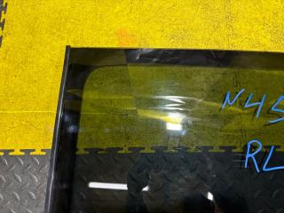 Стекло собачника левое заднее SUZUKI SWIFT HT81S M15A 84590-74G11 2 ракурс