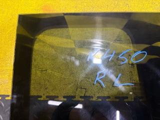 Стекло собачника левое TOYOTA TANK M900A 1KR-FE 62712-B1030 2 ракурс