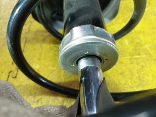 Стойка подвески передняя DAIHATSU ROCKY A200S 1KR-VET 48520-B9345 48510-B9345 4 ракурс