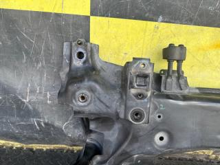 Балка под двс SUZUKI SX4 S-CROSS YA22S M16A 45810-61M01 2 ракурс