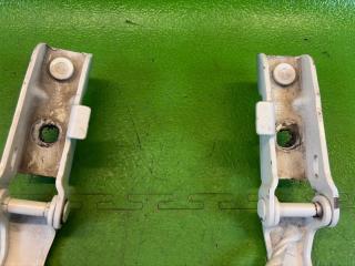 Петля крышки багажника NISSAN KICKS P15 HR12-DE 90400-5RB0A 90401-5RB0A 3 ракурс
