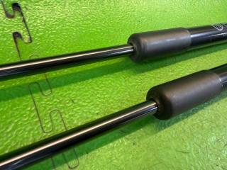 Амортизатор задней двери DAIHATSU ROCKY A200S 1KR-VET 68950-B1160 4 ракурс