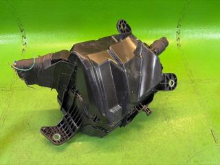 Блок предохранителей TOYOTA YARIS CROSS MXPB10 M15A-FKS 82662-52C20 2 ракурс