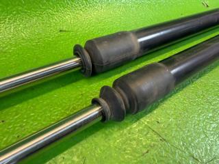 Амортизатор багажника TOYOTA ESQUIRE ZWR80 2ZR-FXE 68950-0W600 68960-0W600 4 ракурс