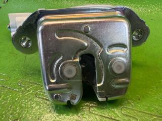 Замок 5-й двери TOYOTA TANK M900A 1KR-FE 69350-B2400 2 ракурс Замок 5-й двери TOYOTA TANK M900A 1KR-FE 69350-B2400 2 ракурс