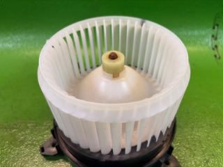 Мотор печки передний TOYOTA YARIS CROSS MXPB10 M15A-FKS 87103-52170 3 ракурс