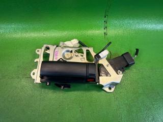 Ручка двери правая задняя TOYOTA ESQUIRE ZWR80 2ZR-FXE 69070-28180-C0, 69070-28180 1 ракурс