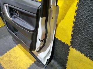 Дверь правая передняя LAND ROVER DISCOVERY SPORT L550 204DTD LR061283, Fuji White (1AA) 3 ракурс