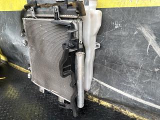 Радиатор TOYOTA ROOMY M900A 1KR-VET 16400-B1470,16360-B1060 4 ракурс Радиатор TOYOTA ROOMY M900A 1KR-VET 16400-B1470,16360-B1060 4 ракурс