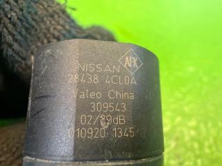 Датчик парковки задний NISSAN KICKS P15 HR12-DE 28438-4CL0A 3 ракурс