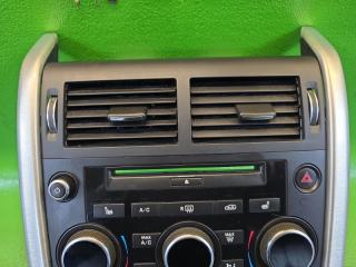 Блок климат-контроля LAND ROVER DISCOVERY SPORT L550 204DTD LR083848, 17A1005D49 3 ракурс Блок климат-контроля LAND ROVER DISCOVERY SPORT L550 204DTD LR083848, 17A1005D49 3 ракурс
