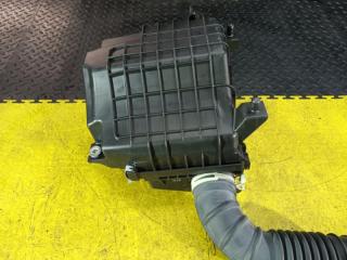 Корпус воздушного фильтра TOYOTA RAIZE A201A WA-VE 17700-B1140 5 ракурс Корпус воздушного фильтра TOYOTA RAIZE A201A WA-VE 17700-B1140 5 ракурс