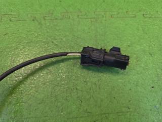 Датчик abs правый передний TOYOTA ESQUIRE ZWR80 2ZR-FXE 88266-12A60 5 ракурс