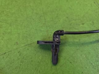 Датчик abs правый передний TOYOTA YARIS CROSS MXPB10 M15A-FKS 89542-52110 3 ракурс