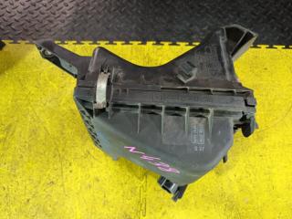 Корпус воздушного фильтра TOYOTA ESQUIRE ZWR80 2ZR-FXE 17700-37292 2 ракурс