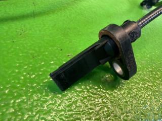 Датчик abs правый передний TOYOTA RAIZE A201A WA-VE 89542-B1050 3 ракурс