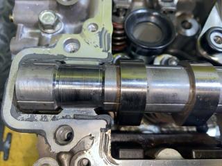 Головка блока цилиндров правая SUBARU FORESTER SKE FB20 11039-AC721 3 ракурс