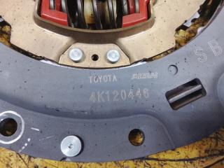 Диск сцепления TOYOTA ESQUIRE ZWR80 2ZR-FXE 31270-47060 2 ракурс
