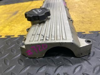 Клапанная крышка TOYOTA LAND CRUISER HDJ100 1HD-T 11201-17010 2 ракурс
