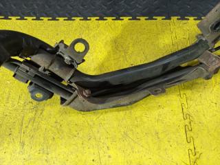 Горловина топливного бака LEXUS RX330 MCU33 3MZ-FE 77210-48100 5 ракурс