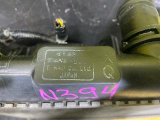 Радиатор HONDA VEZEL RU3 LEB 19010-51E-J01 4 ракурс Радиатор HONDA VEZEL RU3 LEB 19010-51E-J01 4 ракурс