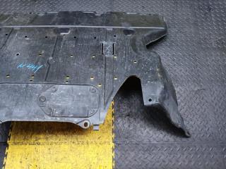 Защита двигателя SUBARU FORESTER SKE FB20 56410-SJ030 4 ракурс Защита двигателя SUBARU FORESTER SKE FB20 56410-SJ030 4 ракурс