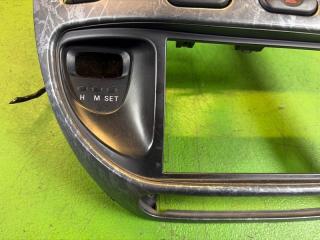 Консоль магнитофона MITSUBISHI DELICA PD8W 4M40 MR720570, MR117269, SPC00283B, MB958592 3 ракурс