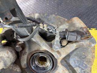 Ступица левая передняя MITSUBISHI DELICA PD6W 6G72 MB922057, MR151873 MB895730 MR205262 5 ракурс