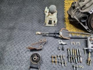 МКПП TOYOTA VITZ SCP10 1SZ-FE 30300-52050, C550-01A 3 ракурс
