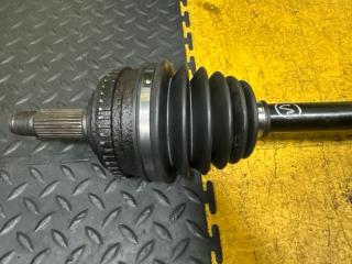 Привод правый передний HONDA STEPWGN RF6 K20A 44305-S7S-010, 44500-S7S-J01 2 ракурс Привод правый передний HONDA STEPWGN RF6 K20A 44305-S7S-010, 44500-S7S-J01 2 ракурс