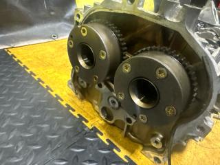 Головка блока цилиндров NISSAN SERENA FNC26 MR20-DD 11040-1VA0B 5 ракурс