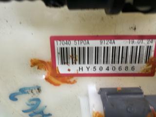 Топливный насос NISSAN SERENA HFC27 HR12-DE 17040-5TP0A 5 ракурс