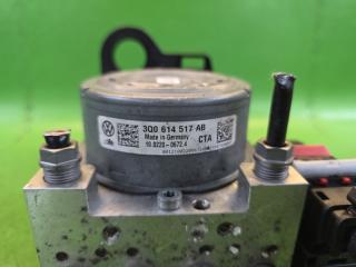 Блок abs VOLKSWAGEN GOLF AUCJSF CJSB 3Q0907379AB 4 ракурс