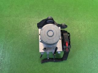 Блок abs VOLKSWAGEN T-CROSS C1DKR DKRF 2Q0614517AQ, 2Q0614517M 2 ракурс Блок abs VOLKSWAGEN T-CROSS C1DKR DKRF 2Q0614517AQ, 2Q0614517M 2 ракурс